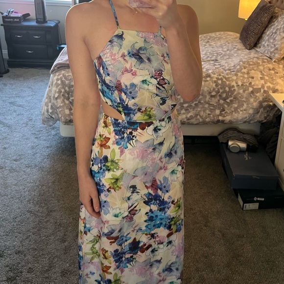 WORN ONCE - J.O.A. LOS ANGELES Floral Dress - Picture 7 of 13